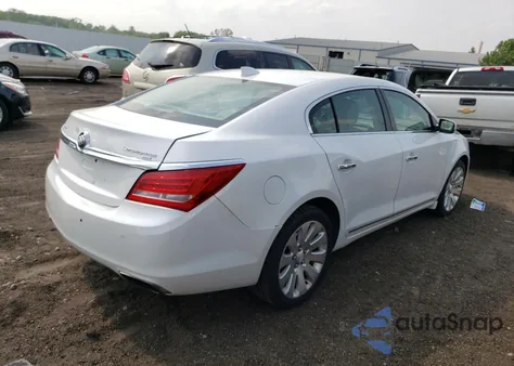 2016 Buick Lacrosse from USA, damaged, VIN 1G4GC5G36GF182938